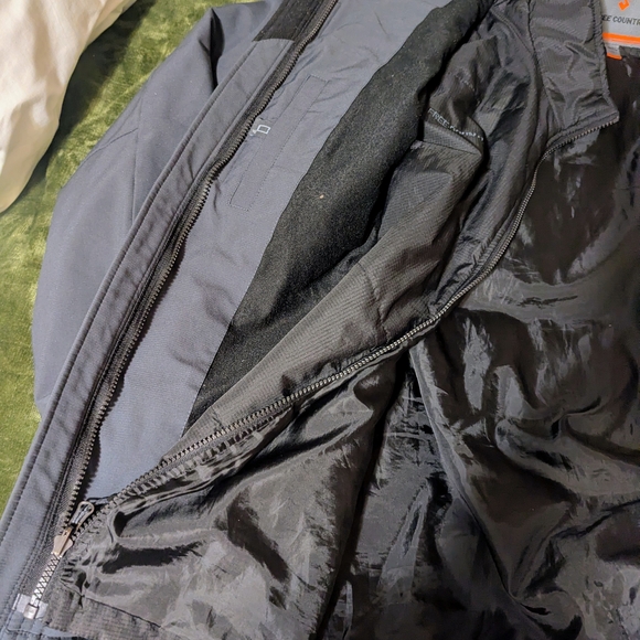 acket - Picture 4 of 9